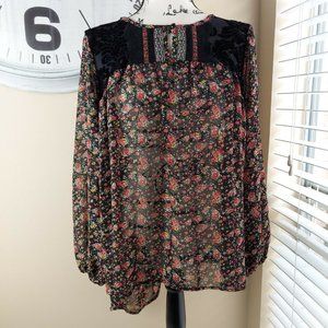 IVU JANE Small Top Lagenlook Boho Balloon Sleeve Sheer Lace Velvet Detail